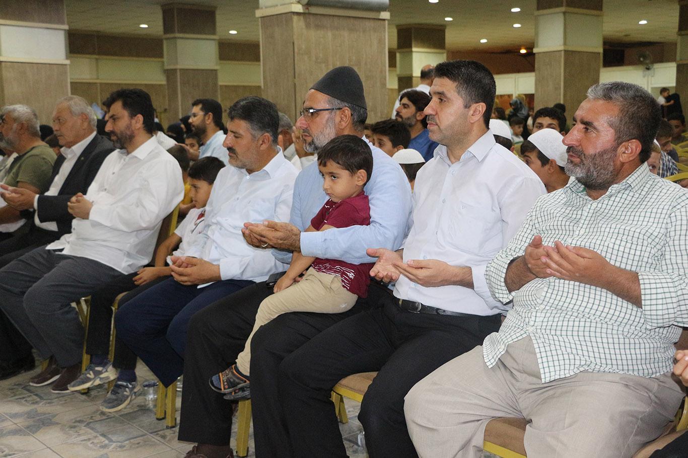Mardin'in Kızıltepe ilçesinde düzenlenen “Hayat Namazla Güzeldir” programı düzenlendi. 